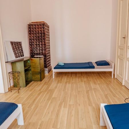 T&T Hostel & Apartments Krasków Εξωτερικό φωτογραφία
