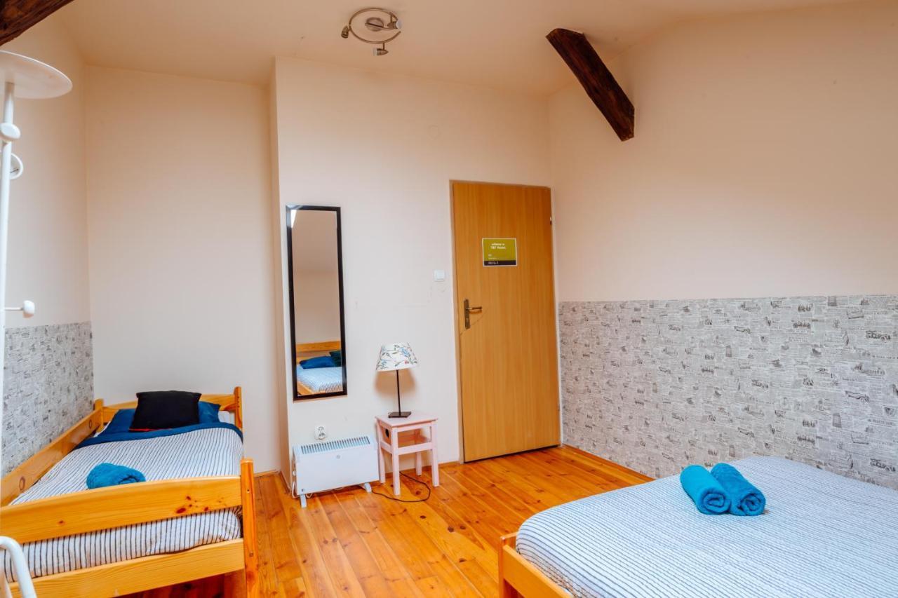 T&T Hostel & Apartments Krasków Εξωτερικό φωτογραφία