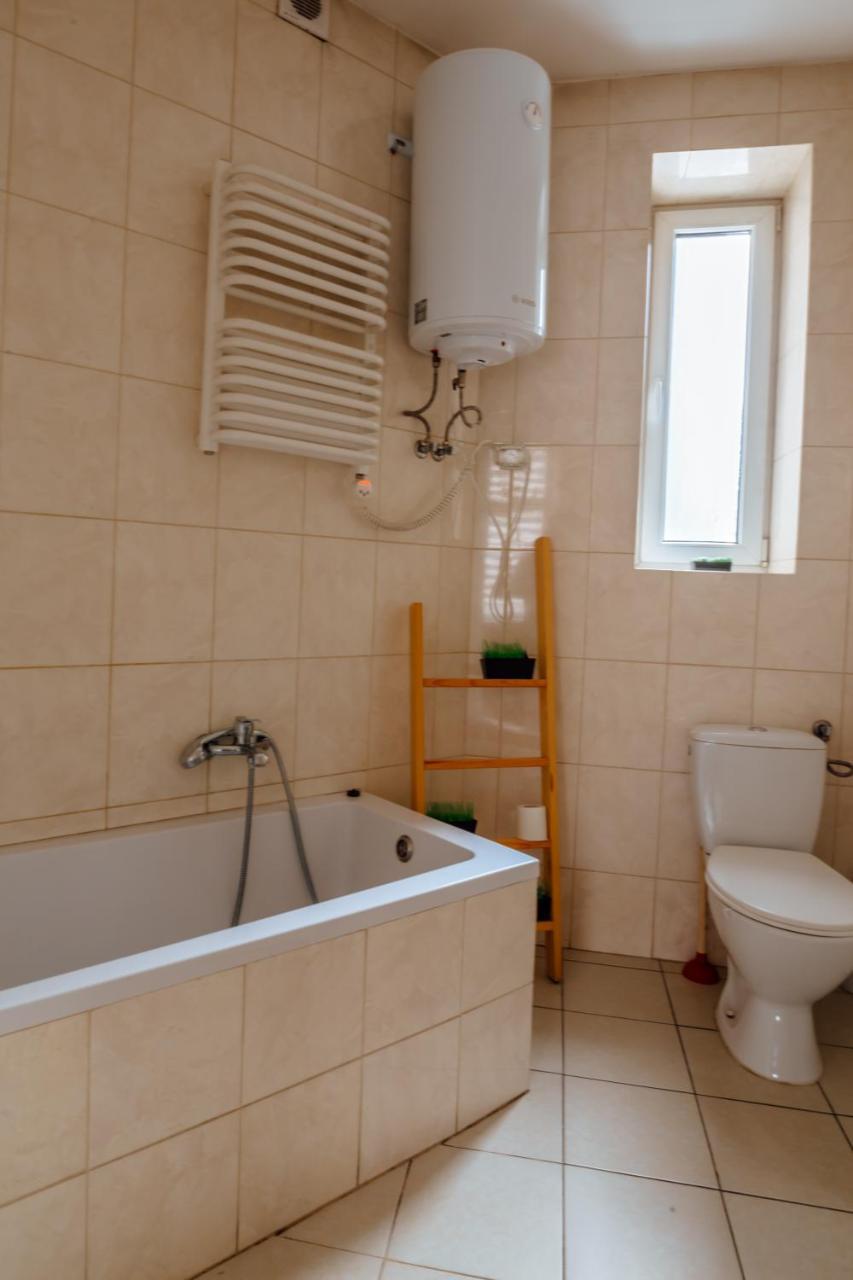 T&T Hostel & Apartments Krasków Εξωτερικό φωτογραφία