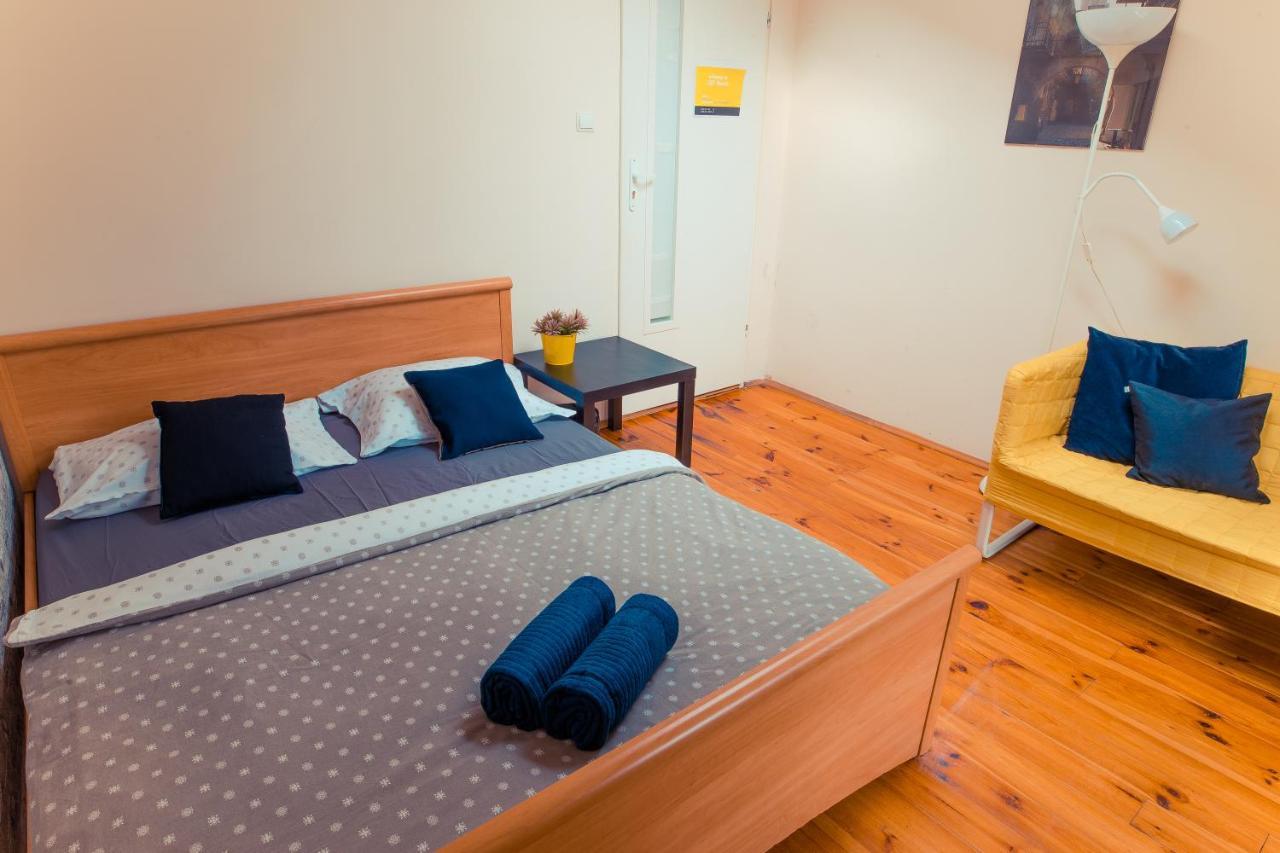 T&T Hostel & Apartments Krasków Εξωτερικό φωτογραφία